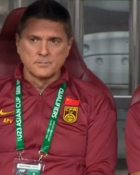 U23国足耻辱半场！媒体人集体开炮：只有更差，安东尼奥下课