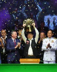 “没有忘记梦想与努力” 丁俊晖打破39个月冠军荒！