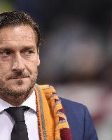 伟德体育bevictor-托蒂：我唯一的遗憾是没和大罗一起踢球，我认为他比C罗&amp;梅西更强