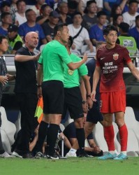 bevictor-海港遭逆转输在两次换人？进攻狂人为何向现实妥协